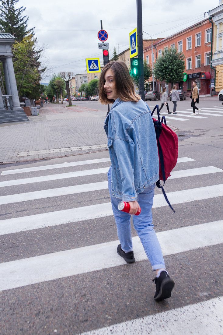 Женские уличные портреты для серт. Фотограф Анастасия Косюра