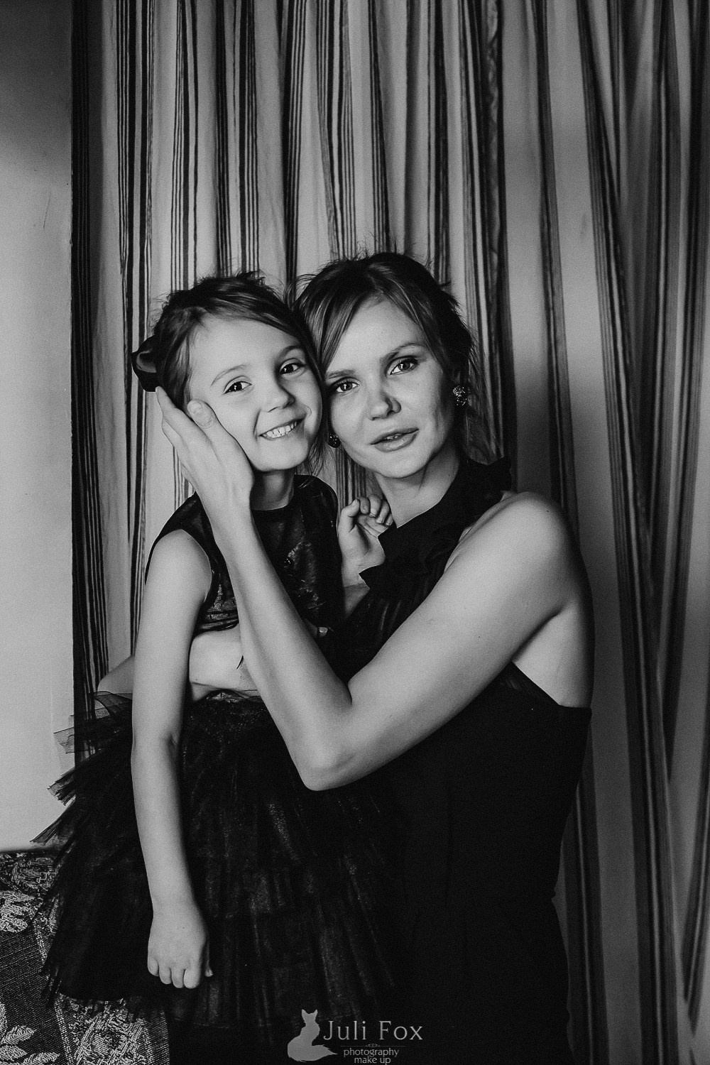 СЕМЕЙНЫЕ. БЕРЕМЕННОСТЬ. Портретный, свадебный, репортажный фотограф во Владивостоке Юлиана Джули Фокс