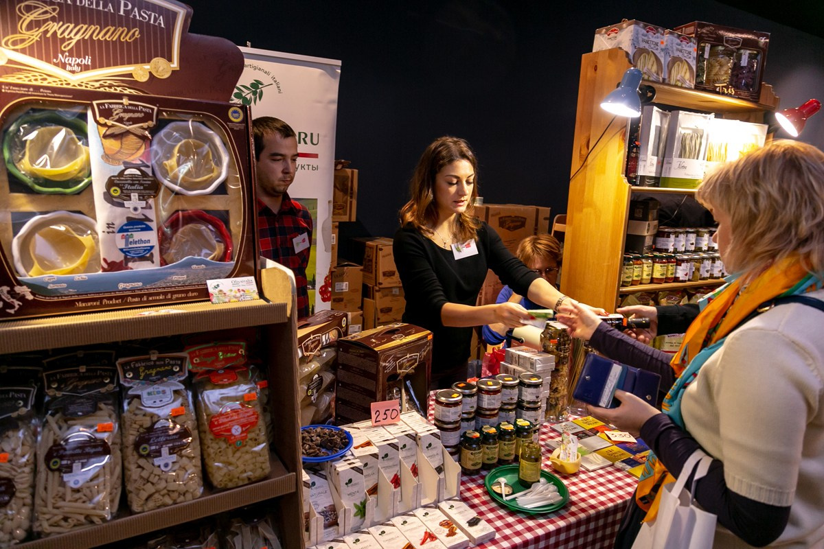 Международная выставка «Здравствуй, Италия!», Москва, Манеж, декабрь 2018 г. Портретные фотографы в Москве — Анна и Алексей Бородины