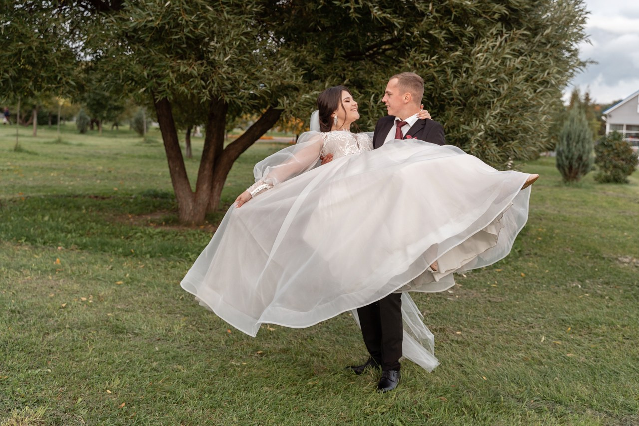 Нигина и Валерий. Свадебный и семейный фотограф Ольга Батова в Ярославле