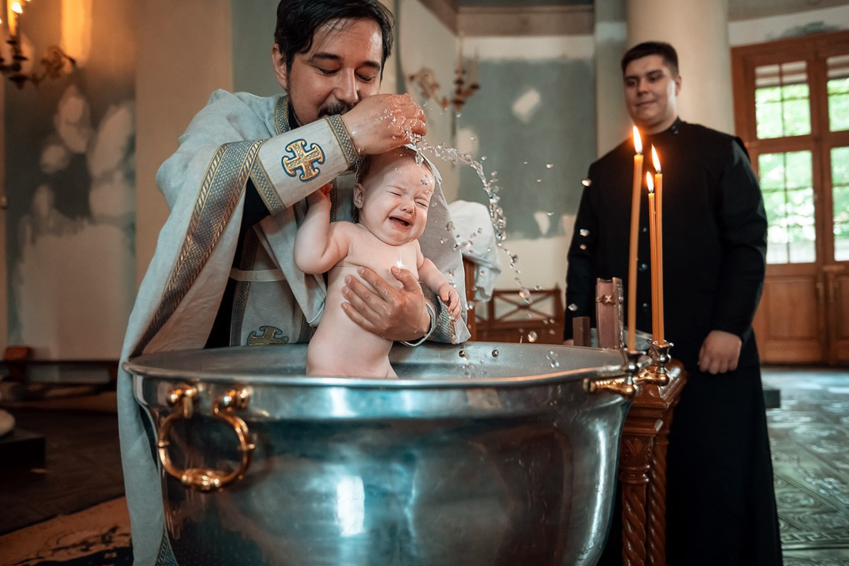 Крещение. Фотограф на крещение, венчание в Москве, в Красногорске
