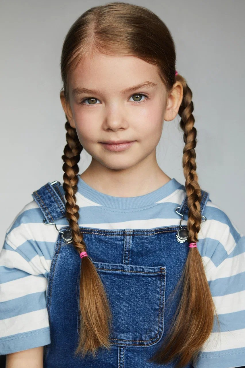 Стебунова Дарья 8 ЛЕТ 139 СМ. Детское модельное агентство Musthave agency. База профессиональных моделей