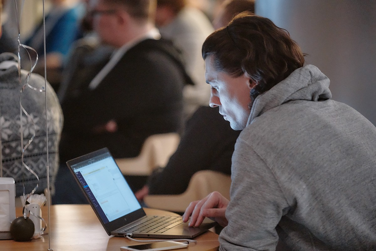 Митап в Avito. Репортажный фотограф в Москве Вадим Францев