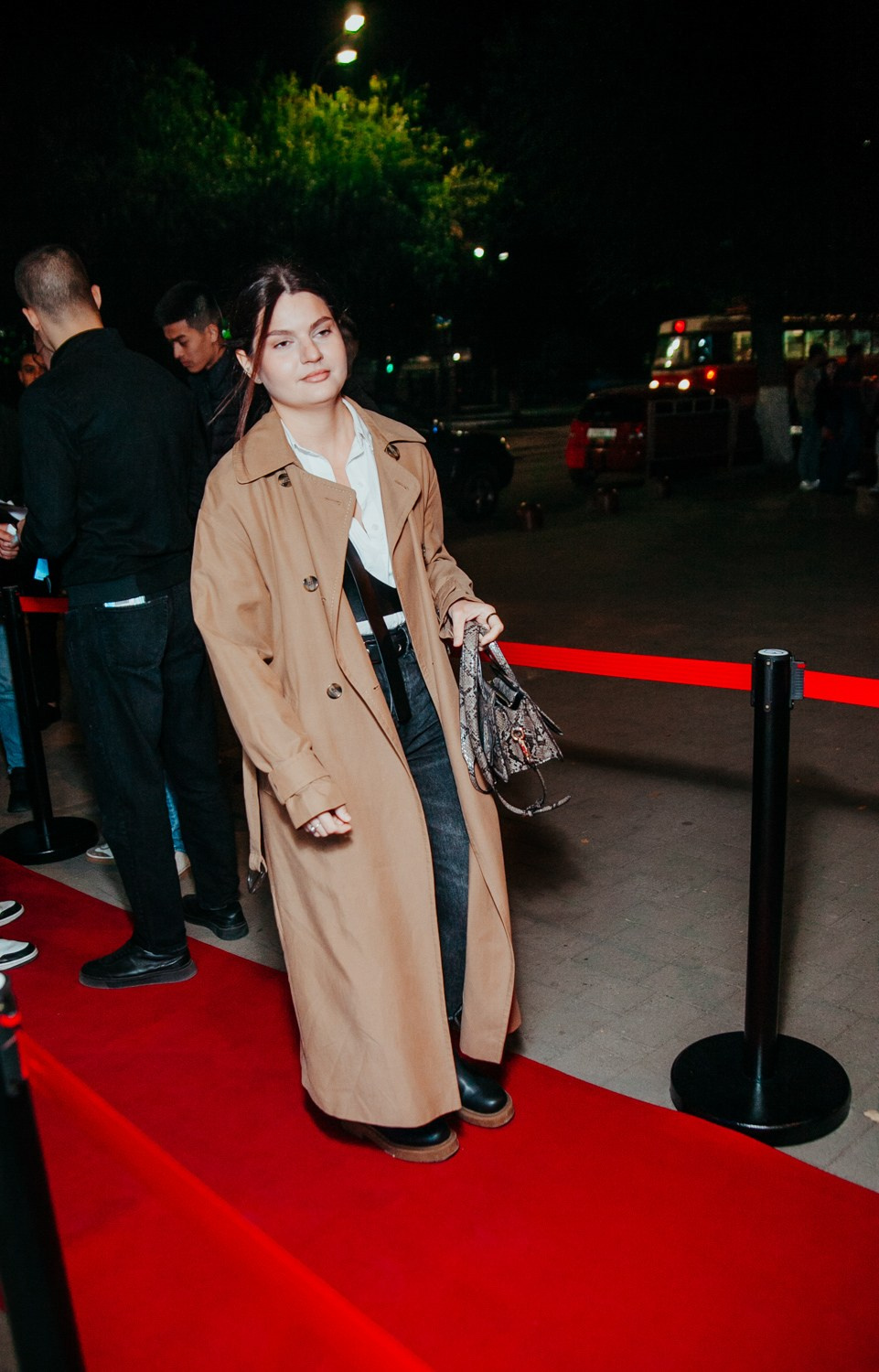 Презентация «Iphone 15». Свадебный и детский фотограф в Волгограде Слава Белов