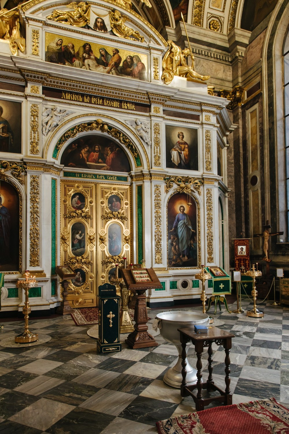 где лучше креститься в спб, храм для крещения, лучшие храмы крещения, сколько стоит крещение в питере, где крестить девочку, мальчика, душевный батюшка, как записаться на крещение, хороший храм