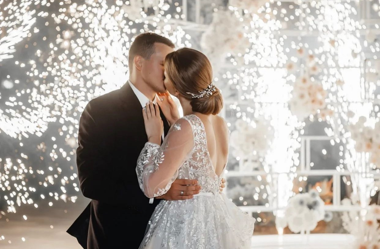 Свадебные образы. Свадебный стилист по прическам и макияжу в Ростове-на-Дону Даниэла Дар