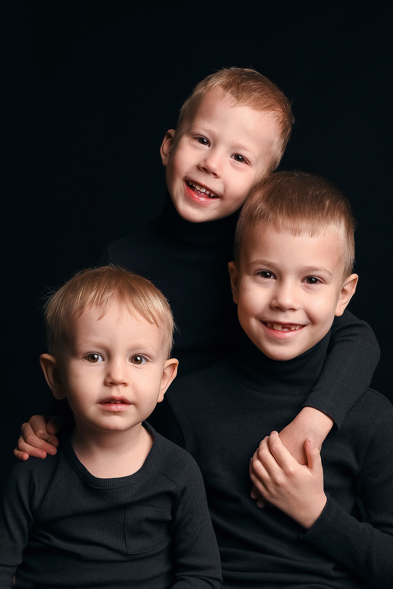 Портреты. Фотограф Каменск-Уральский Алена Обвинцева (фото новорожденных, в ожид