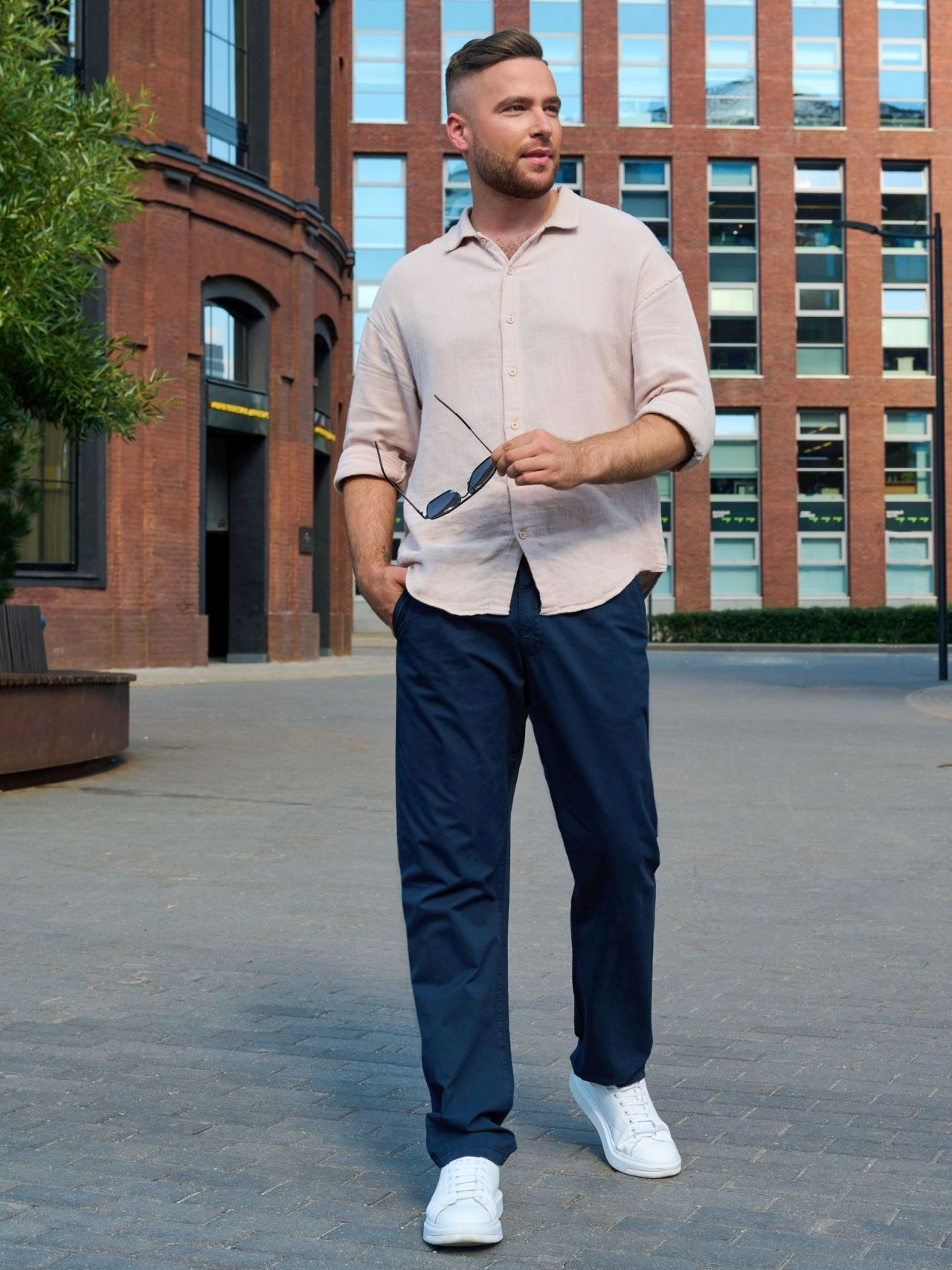 АЛЕКСАНДР L (50-52). Фото для маркетплейсов и интернет магазинов Москва