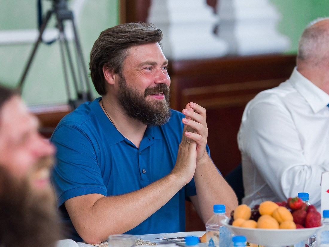 Выпускной в гимназии «Василиада». Репортажный фотограф Борис Геер