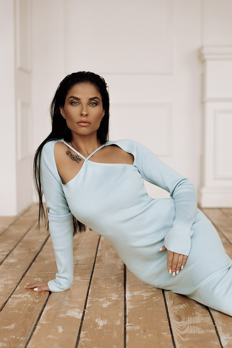 Фотосессии. Студия визажистов, стилистов по прическам, бровистов и мастеров по ресницам