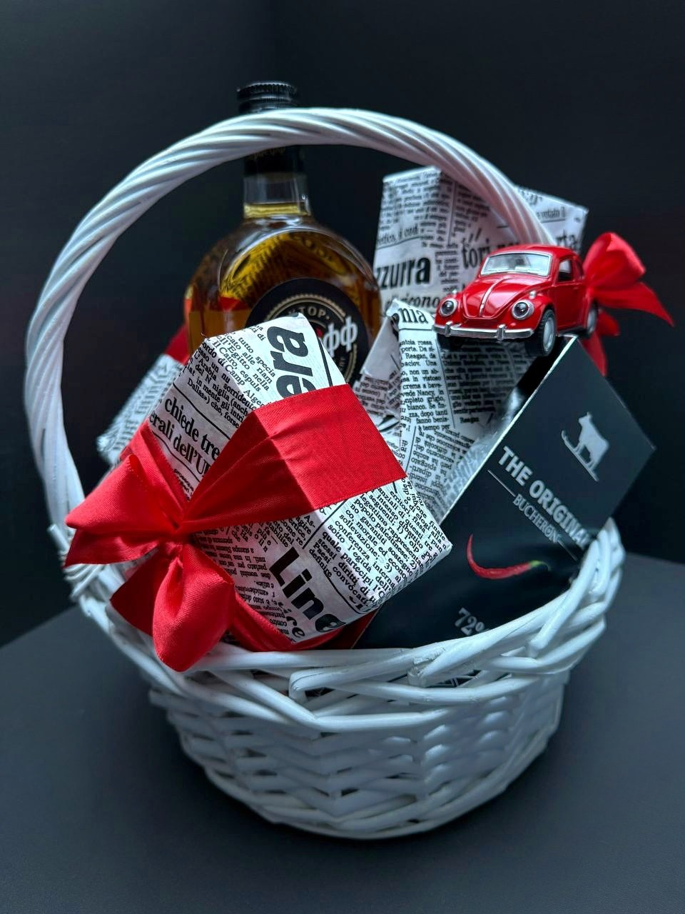 Мужская корзинка «Перцефф». Студия подарочных наборов «Владия»