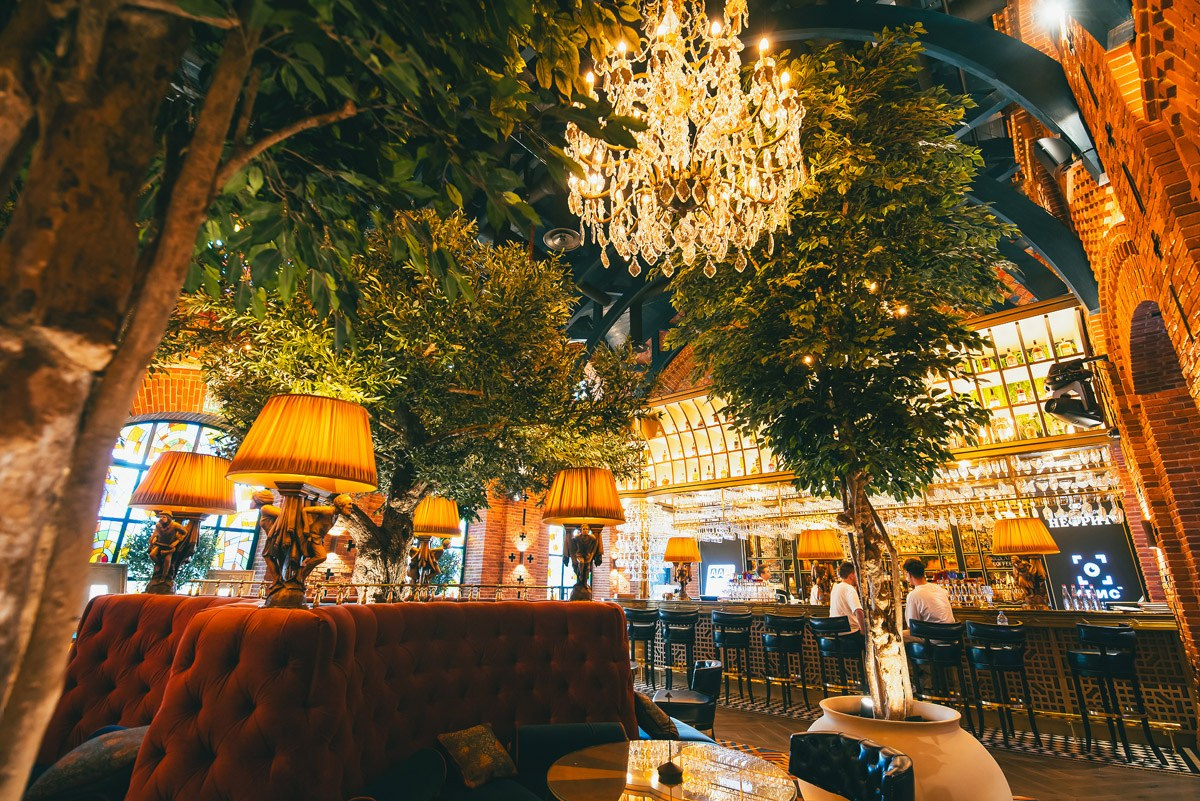 Old House Resort & Spa — «12 стульев»