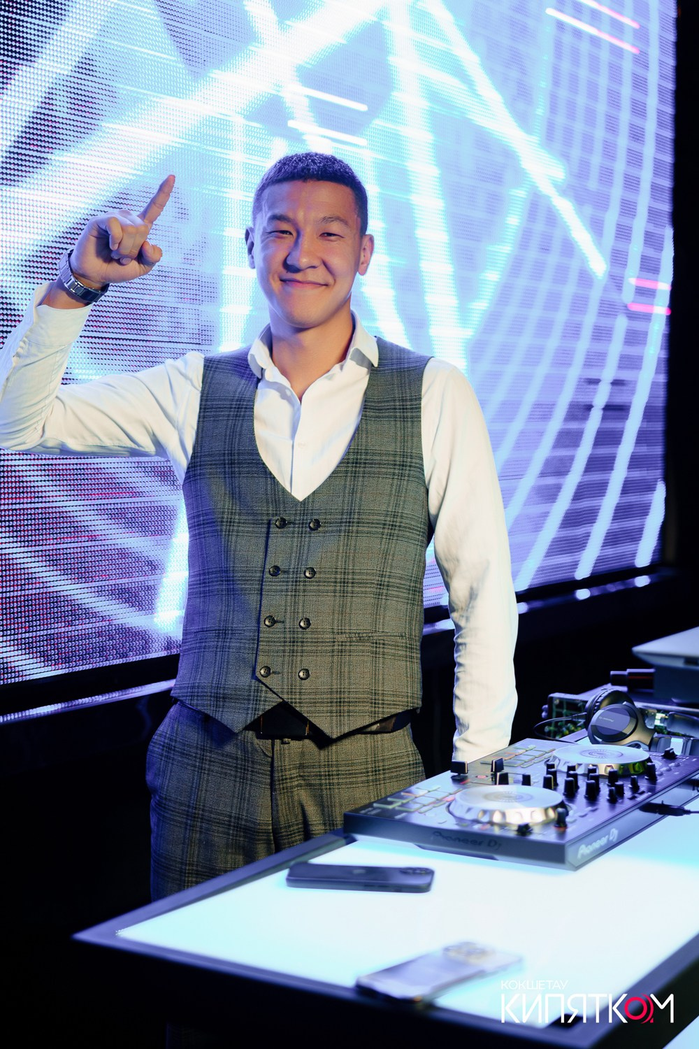 ПАНАЕХАЛИ. КИПЯТКОМ КОКШЕТАУ