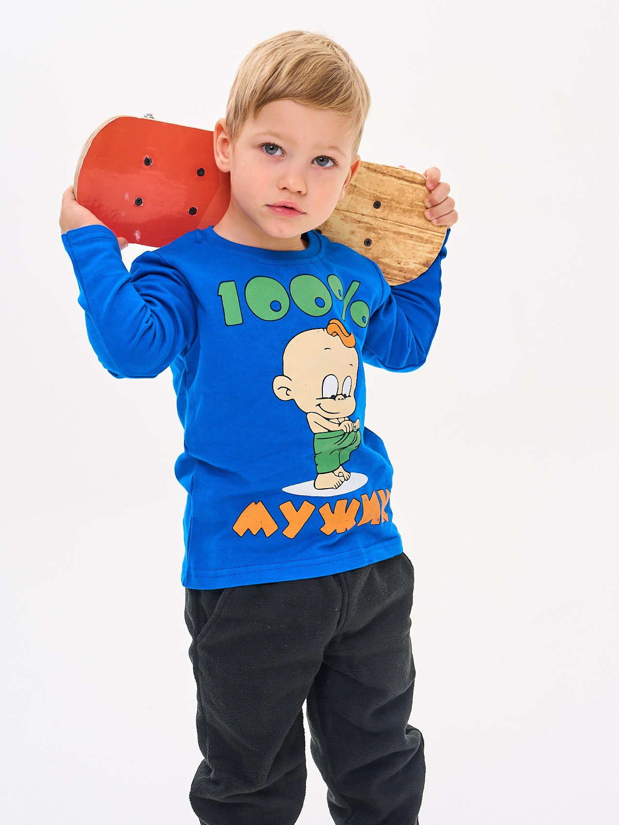 Модель ребенок мальчик для маркетплейсов — Андрей. ТМ Продакшн — Съемка для маркетплейсов в Москве