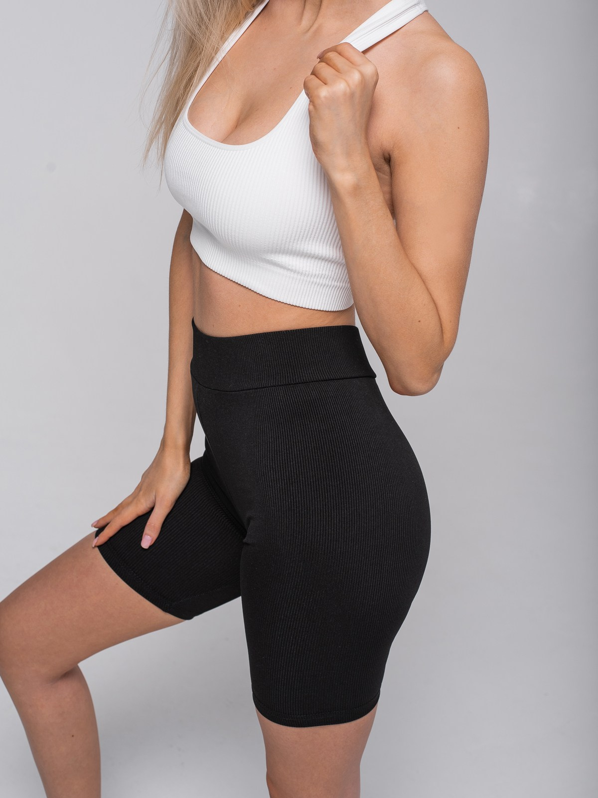 Спортивная одежда (фон). Контент фотограф в Москве Лихачева Ксения