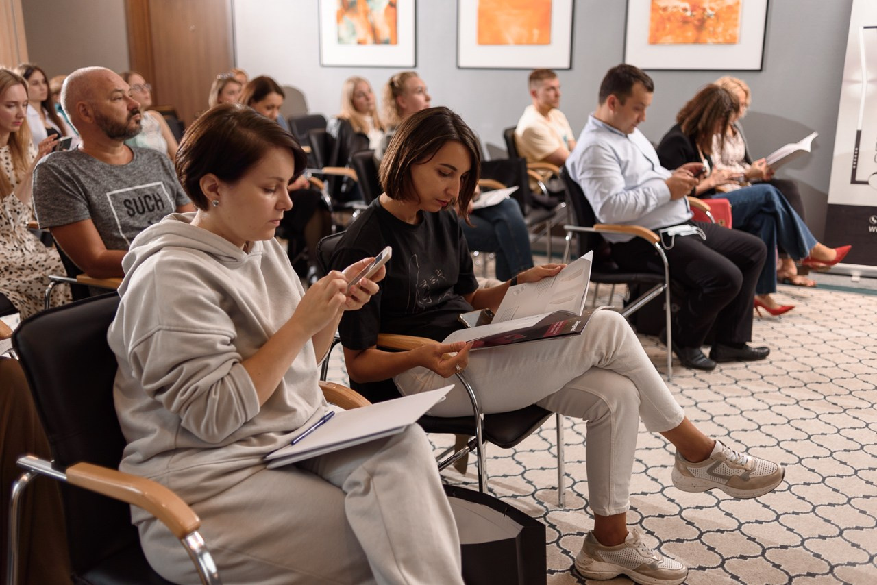 Презентация Donolux. Фотограф Дарья Мустафина, Тюмень