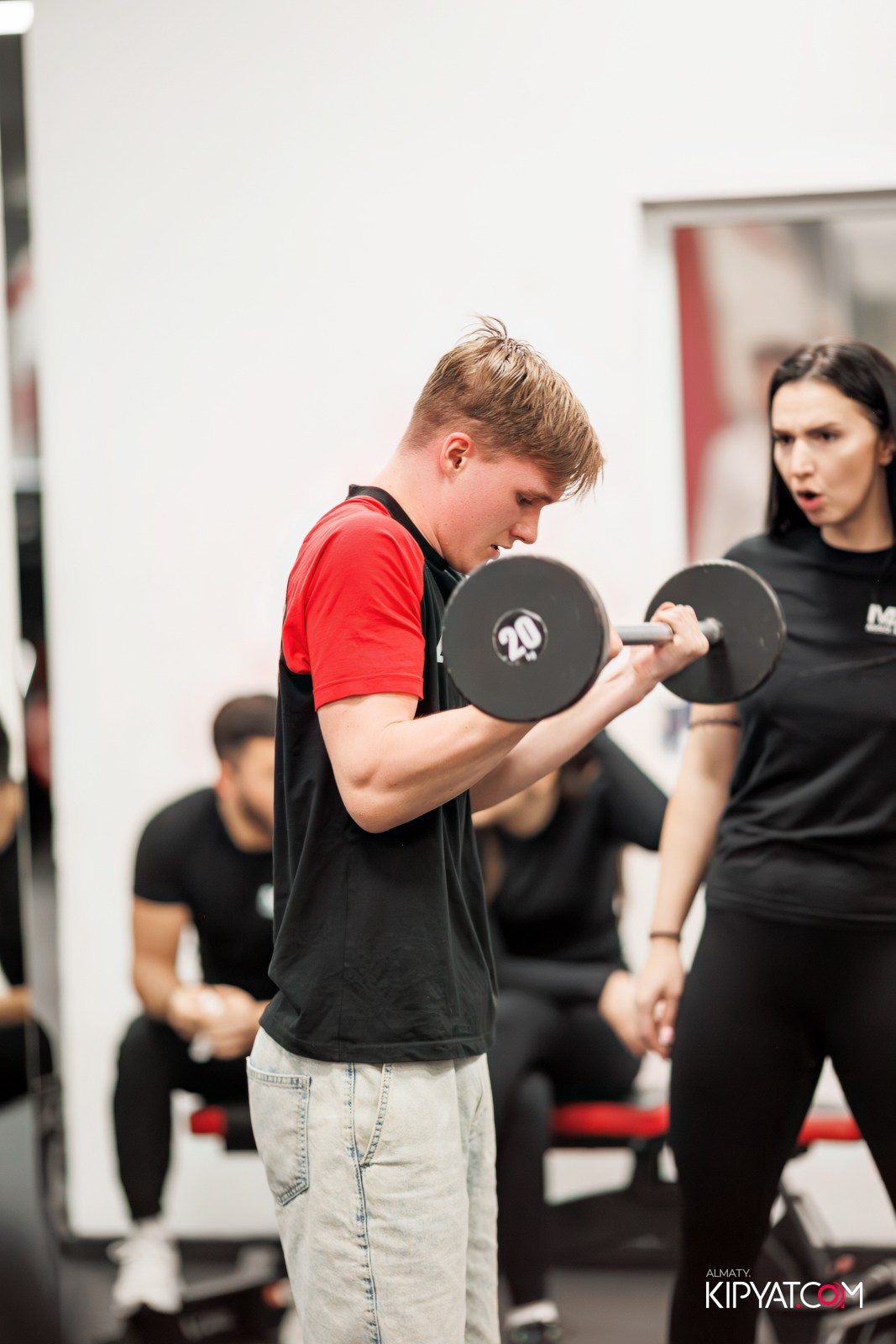 ДЕНЬ РОЖДЕНИЯ ФИТНЕС КЛУБА MIND OF BODY — НАМ 8 ЛЕТ. КИПЯТКОМ АЛМАТЫ!