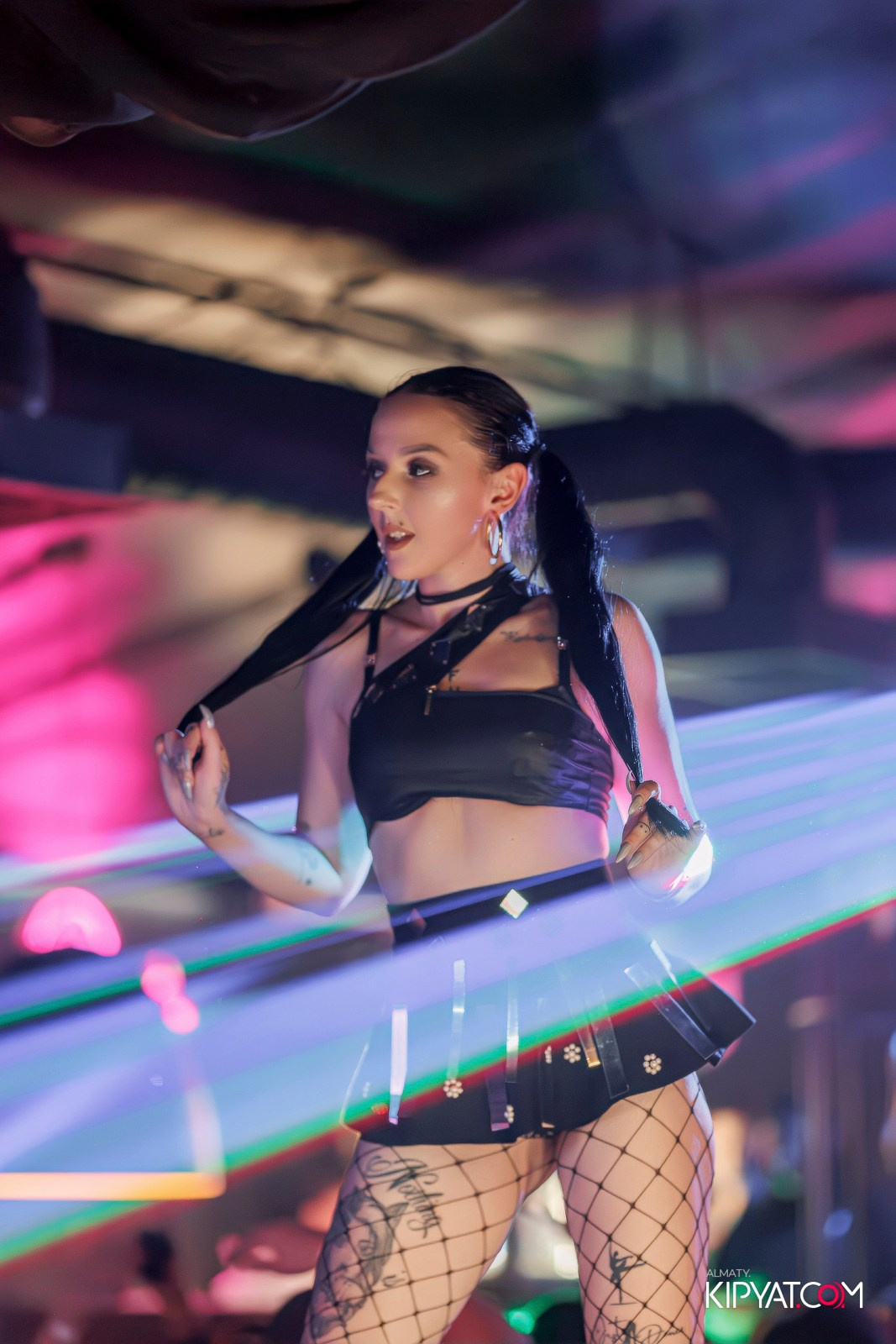 UYAT EMES BAR. КИПЯТКОМ АЛМАТЫ!