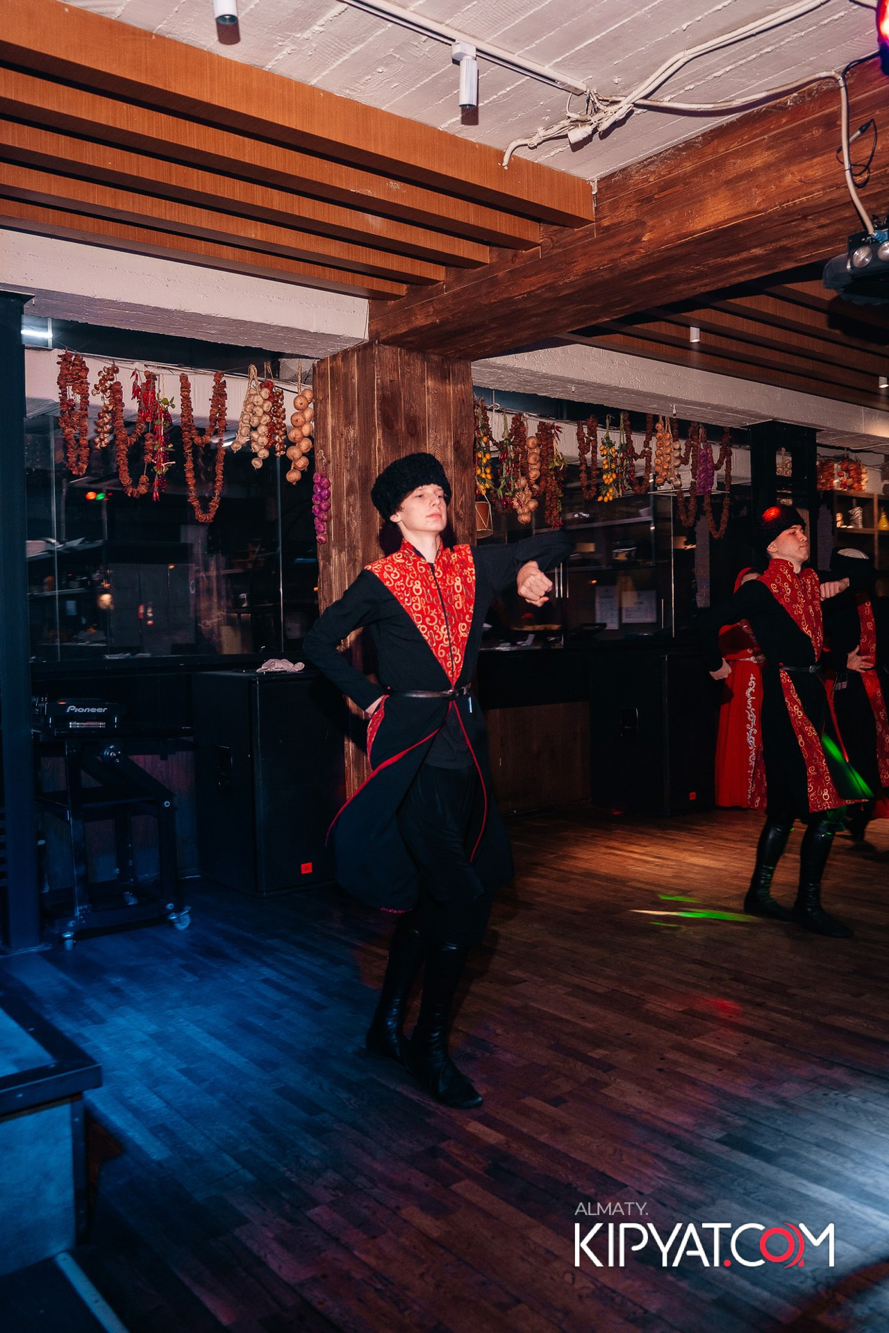 ВАХТАНГУРИ. КИПЯТКОМ АЛМАТЫ!