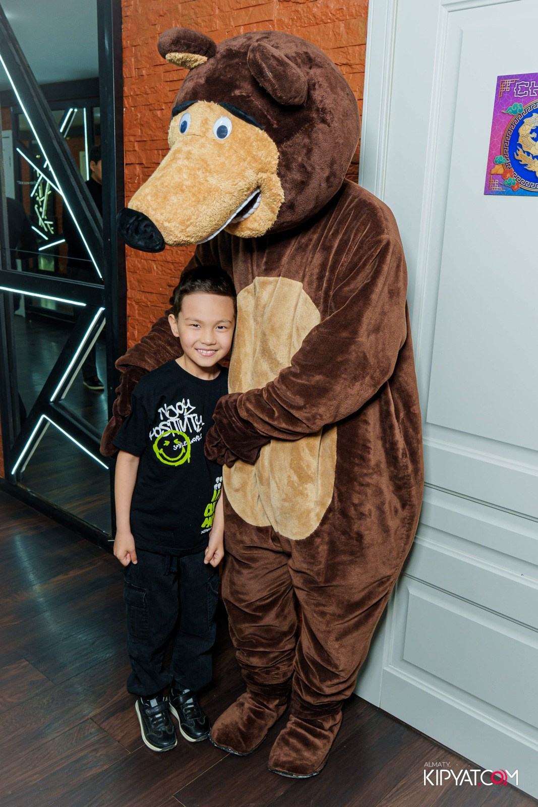 УХО И МЕДВЕДЬ НА САИНА. КИПЯТКОМ АЛМАТЫ!