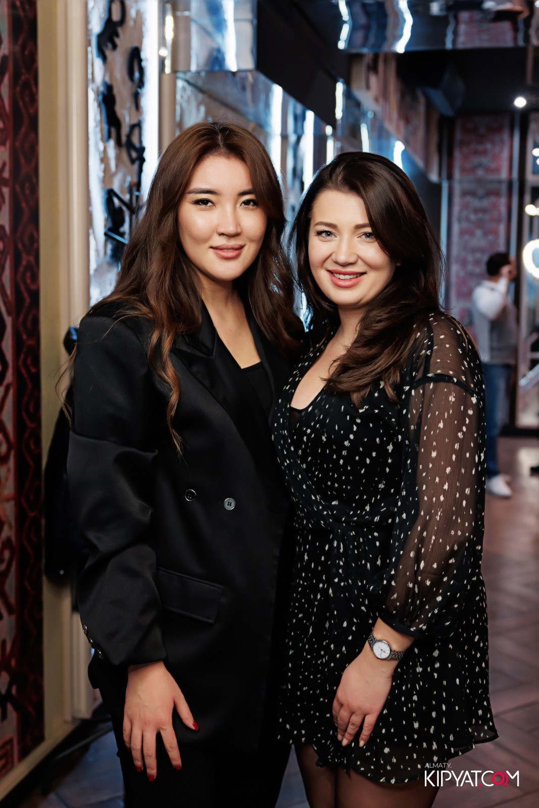 ЗАЯ, НА БИС. КИПЯТКОМ АЛМАТЫ!