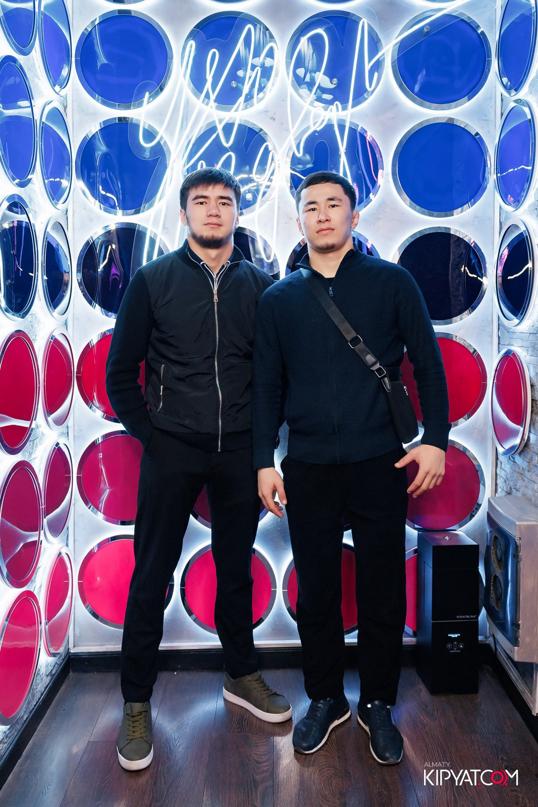 УХО И МЕДВЕДЬ НА ГАГАРИНА. КИПЯТКОМ АЛМАТЫ!