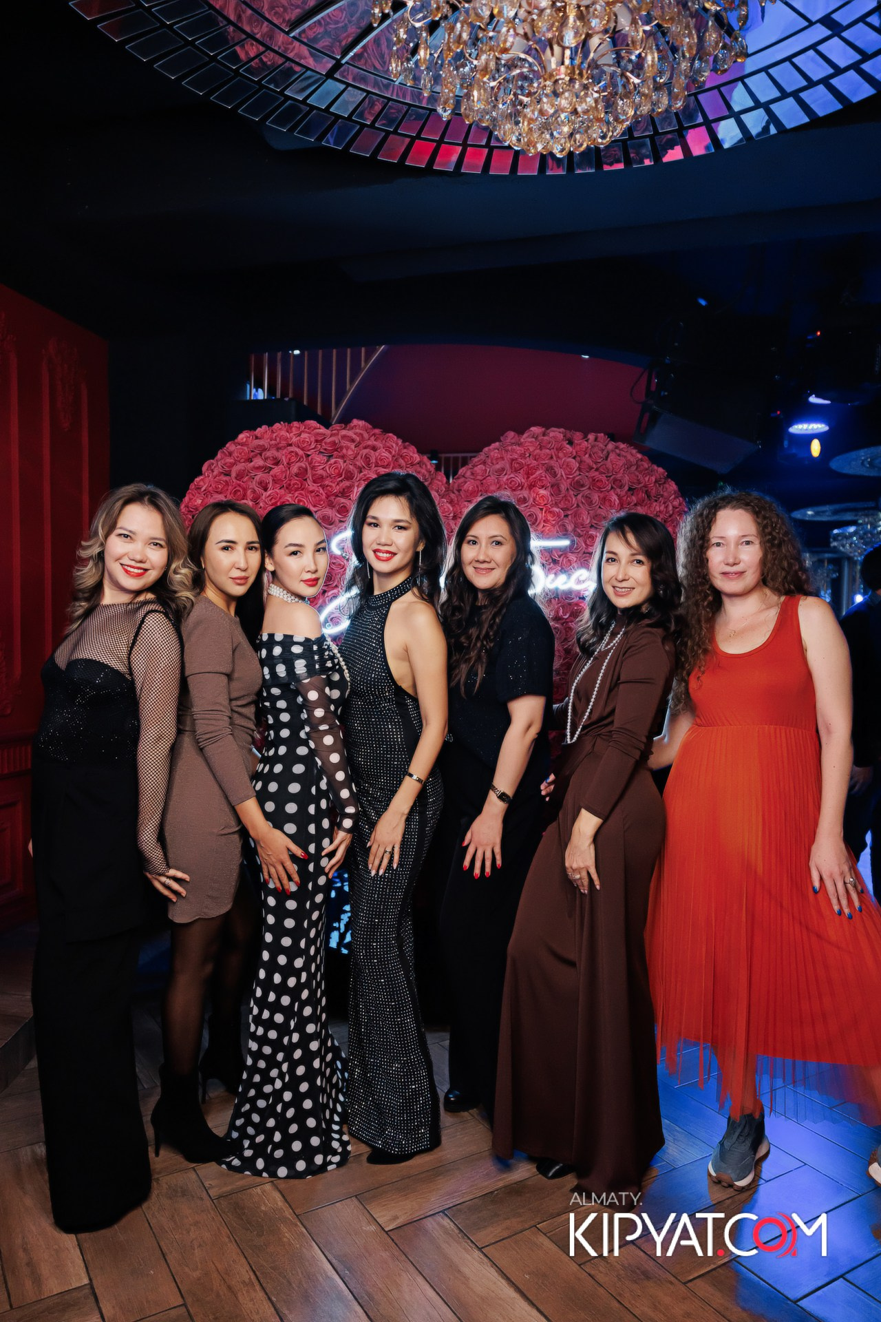 ЗАЯ, НА БИС. КИПЯТКОМ АЛМАТЫ!