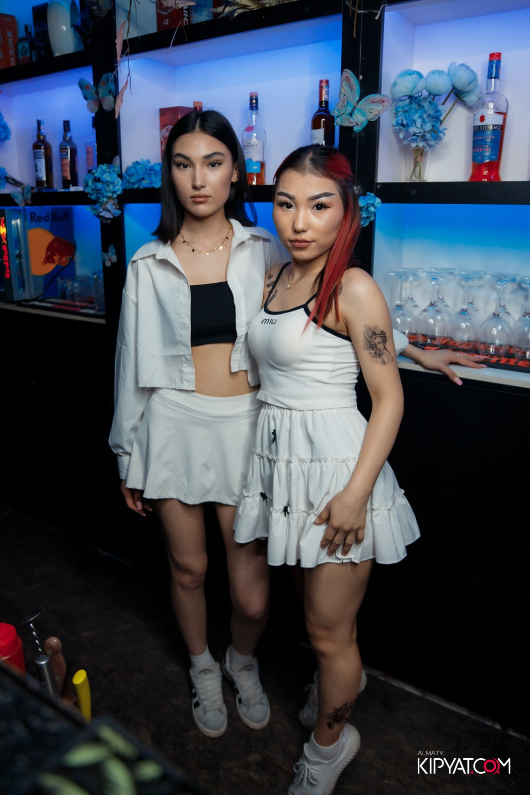 UYAT EMES BAR. КИПЯТКОМ АЛМАТЫ!