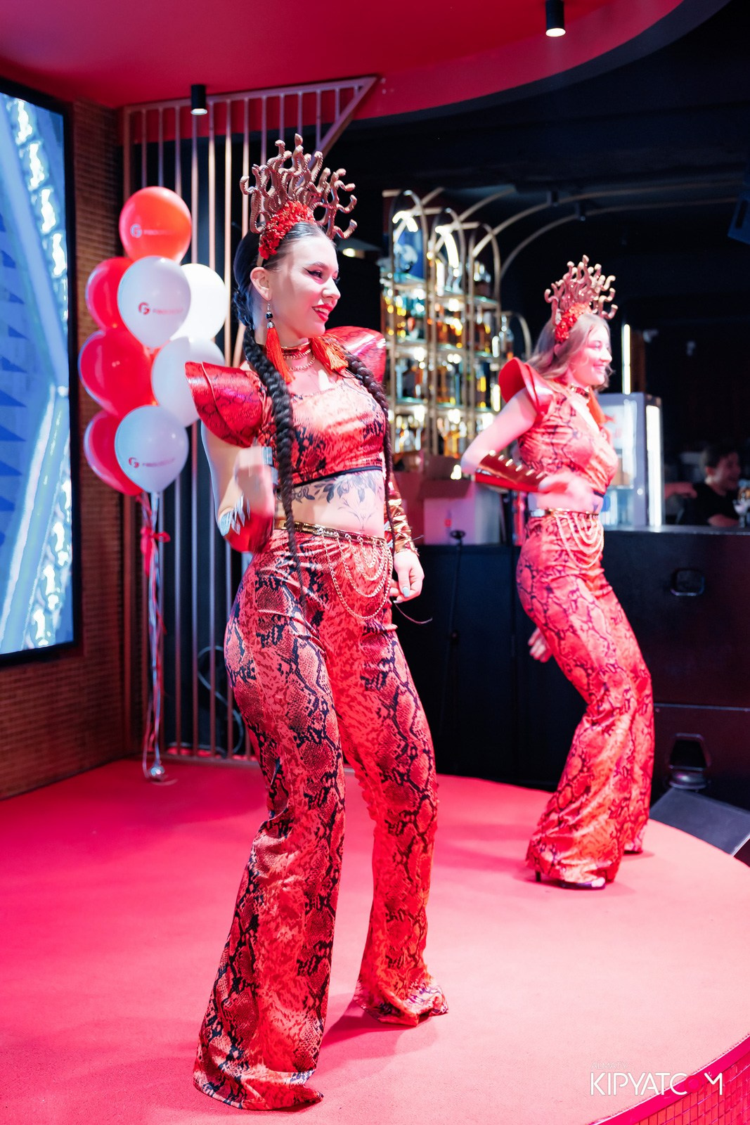 ЗАЯ, НА БИС. КИПЯТКОМ АЛМАТЫ! Фотосъемка мероприятий в Алматы