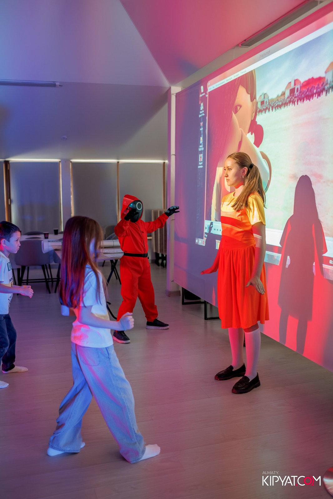 КВЕСТ-ШОУ ALAROVICH / ИГРА В КАЛЬМАРА. КИПЯТКОМ АЛМАТЫ!