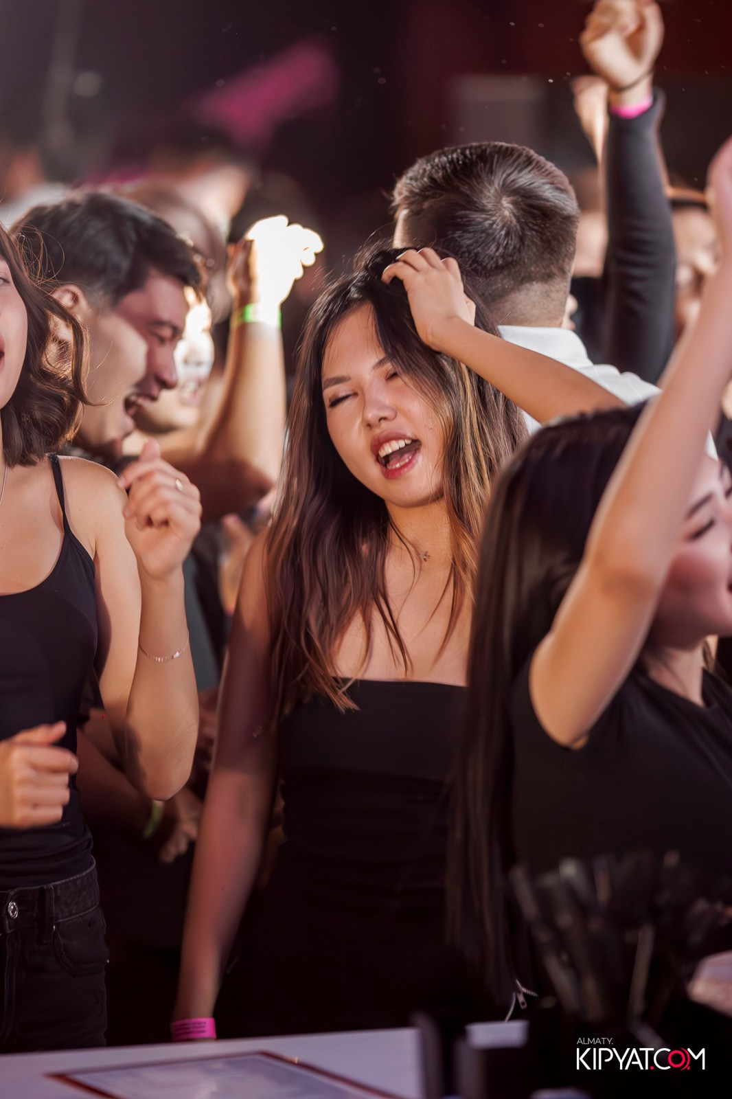 BHB. КИПЯТКОМ АЛМАТЫ!