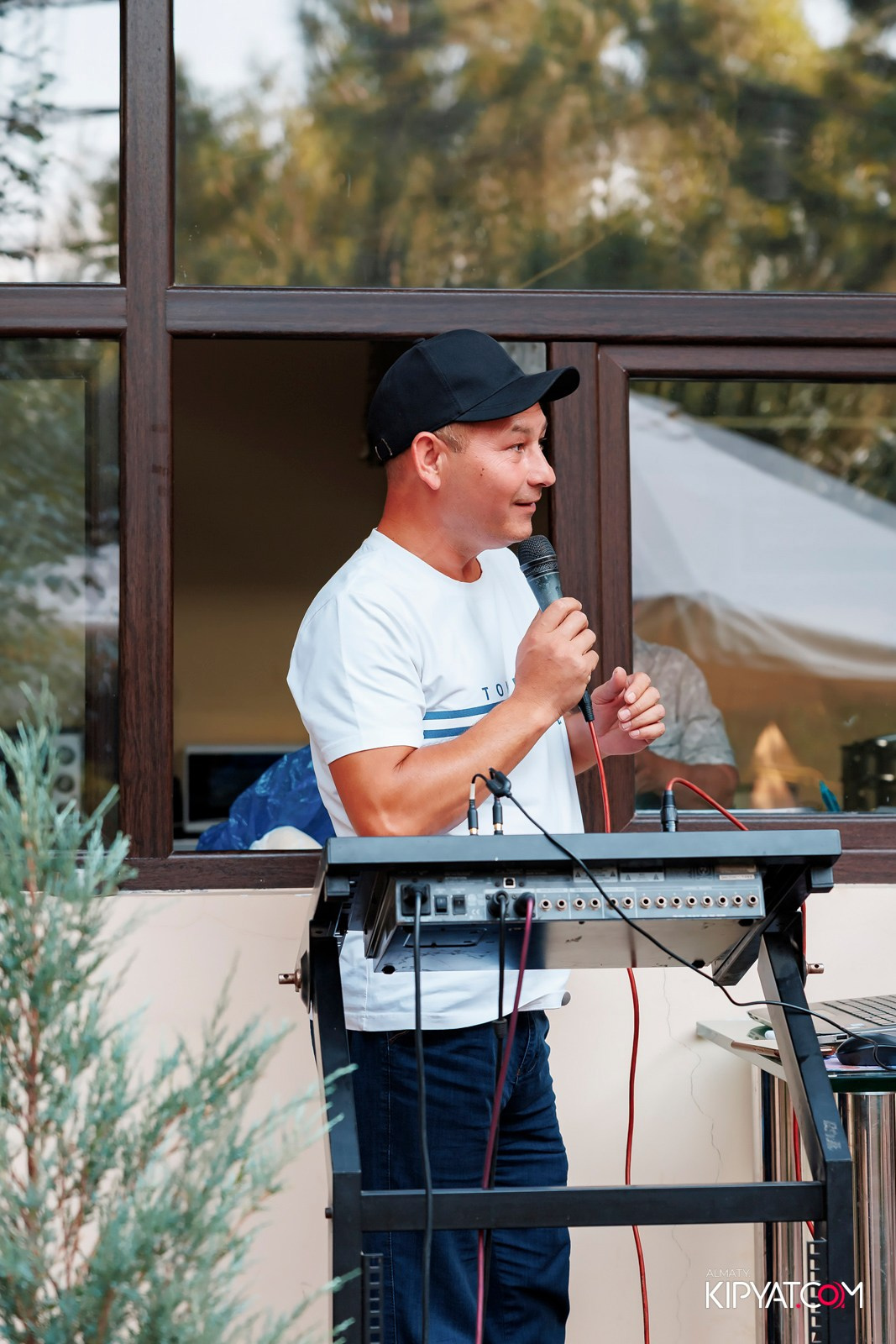 ЮБИЛЕЙ КАФЕ ТЯНЬ-ШАНЬ — 20 ЛЕТ. КИПЯТКОМ АЛМАТЫ!