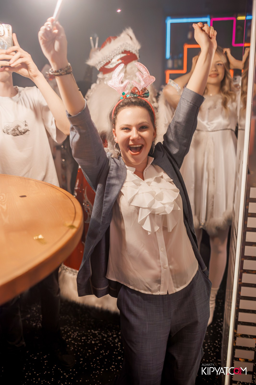 SANTA BARBARA. КИПЯТКОМ АЛМАТЫ!