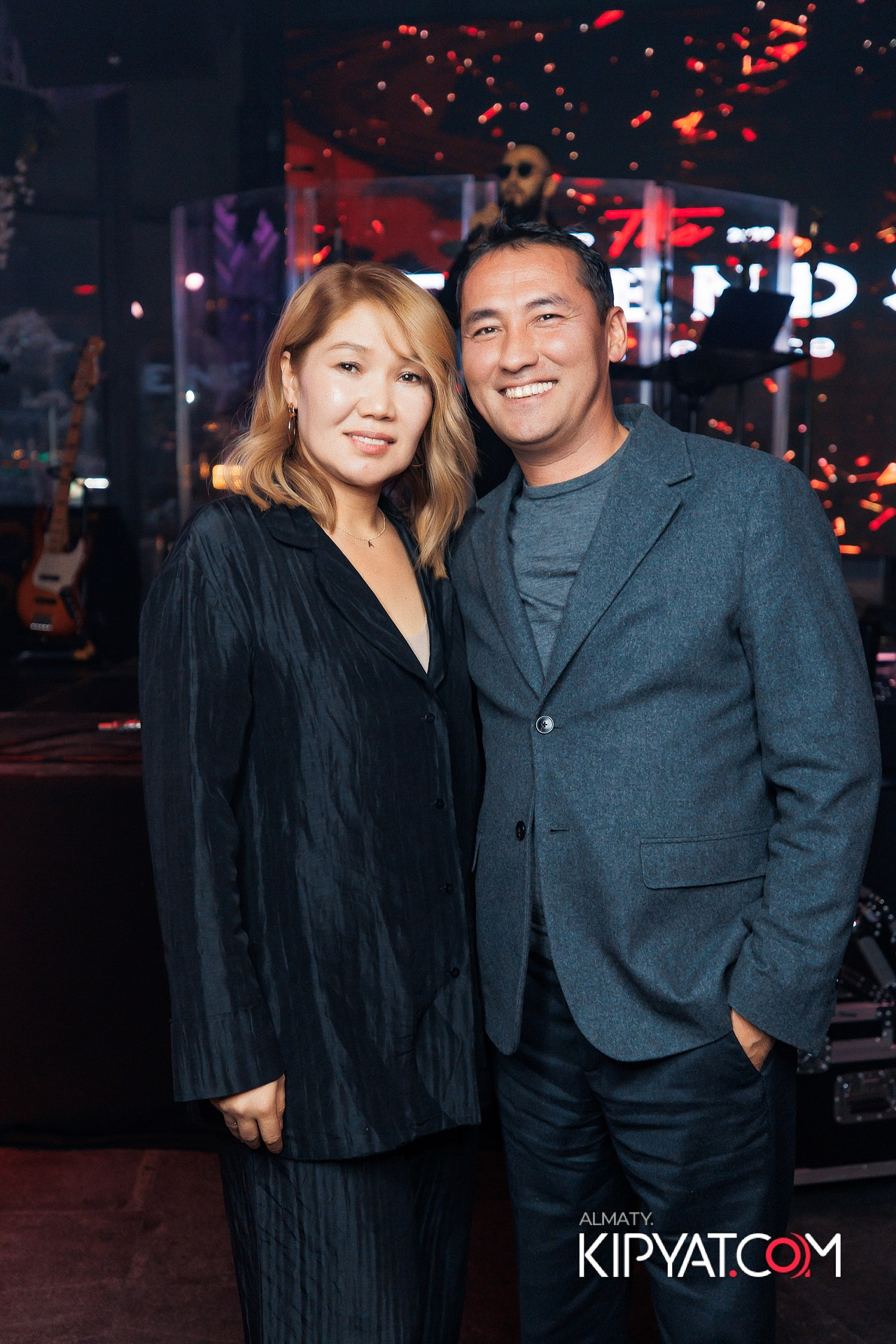 FRIENDS TERRACE & BAR. КИПЯТКОМ АЛМАТЫ!