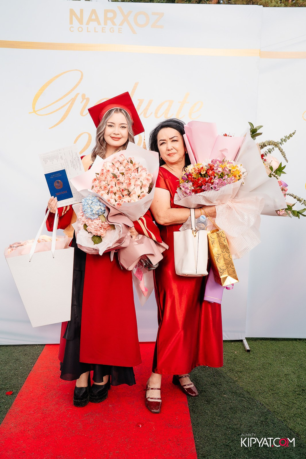 ВРУЧЕНИЕ ДИПЛОМОВ — НАРХОЗ КОЛЛЕДЖ. Part 1. КИПЯТКОМ АЛМАТЫ!