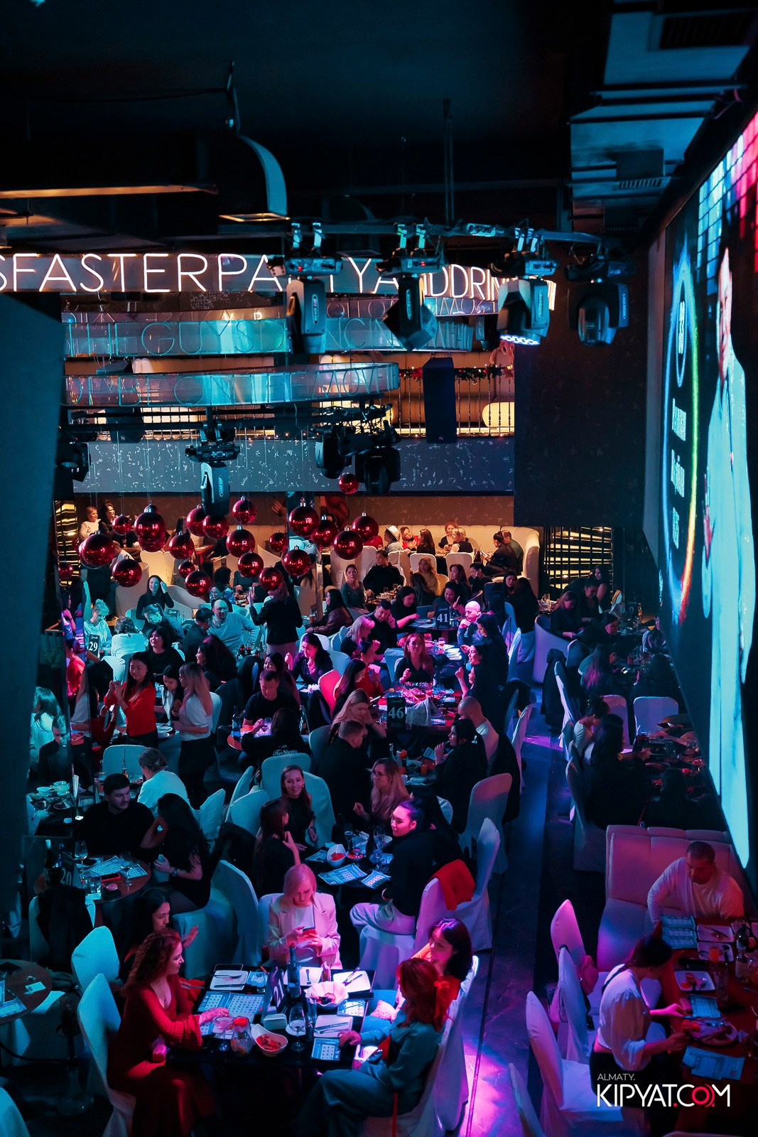 МУЗЫКАЛЬНОЕ ЛОТО В HIT RETRO. КИПЯТКОМ АЛМАТЫ! Фотосъемка мероприятий в Алматы