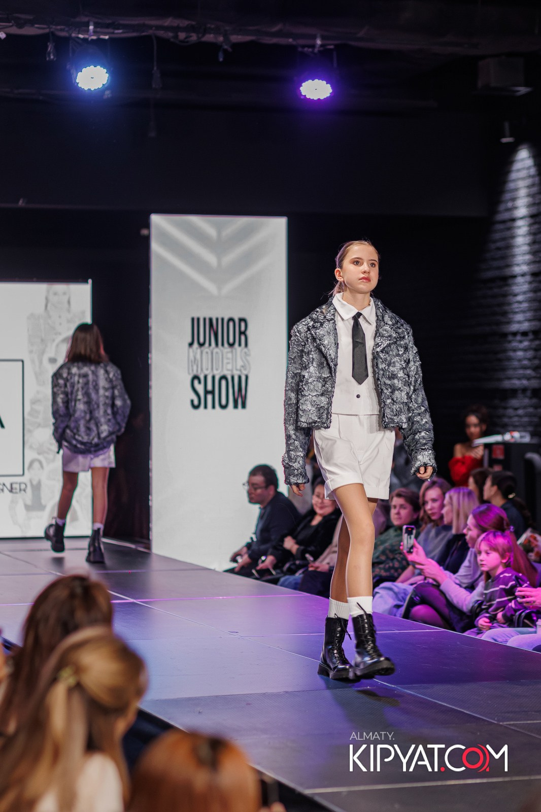 JUNIOR MODELS SHOW В РАМКАХ БЛАГОТВОРИТЕЛЬНОГО ПРОЕКТА МОДА ЗА СЧАСТЬЕ ДЕТЕЙ. КИПЯТКОМ АЛМАТЫ!