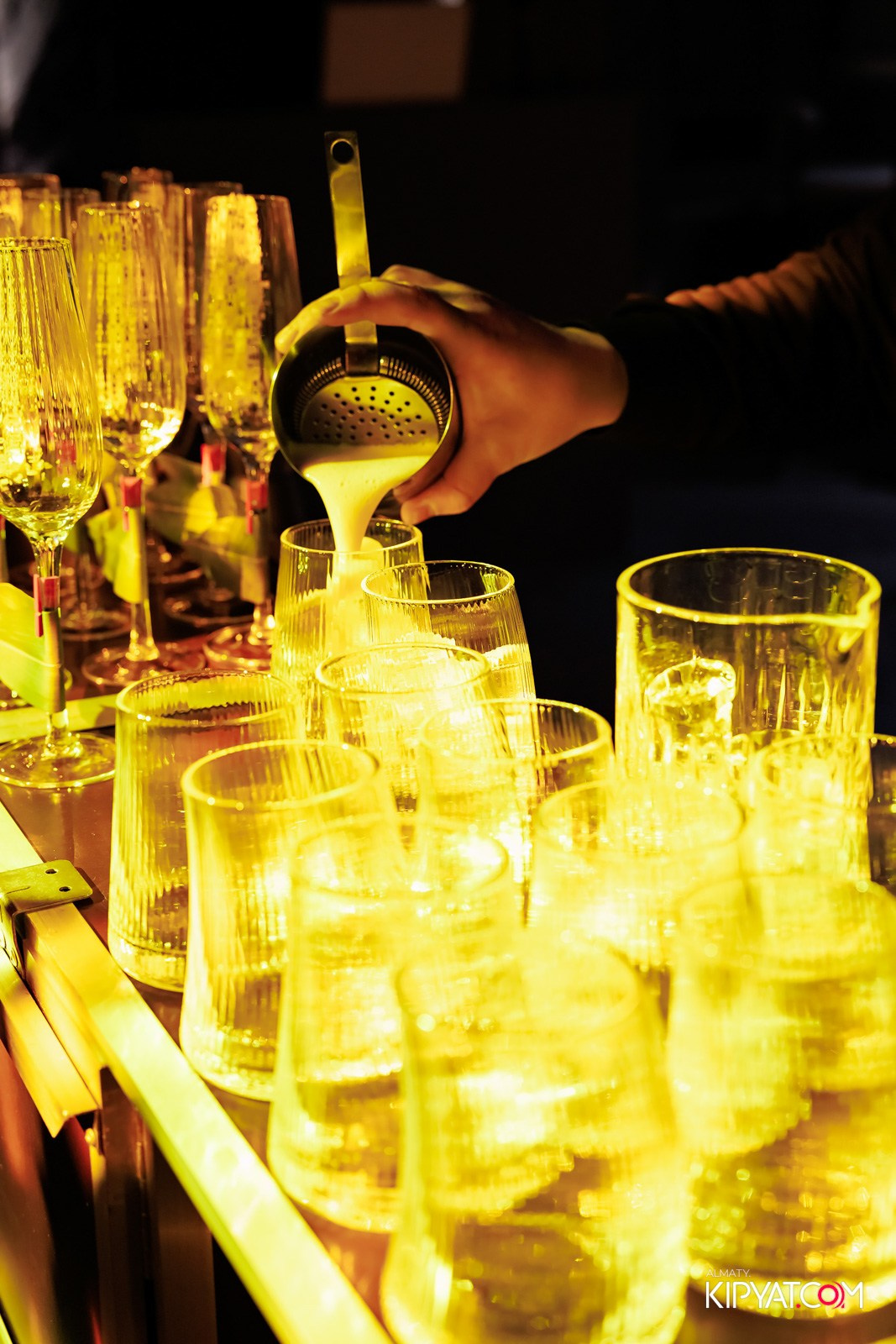 SHISHA PLATINUM. КИПЯТКОМ АЛМАТЫ!