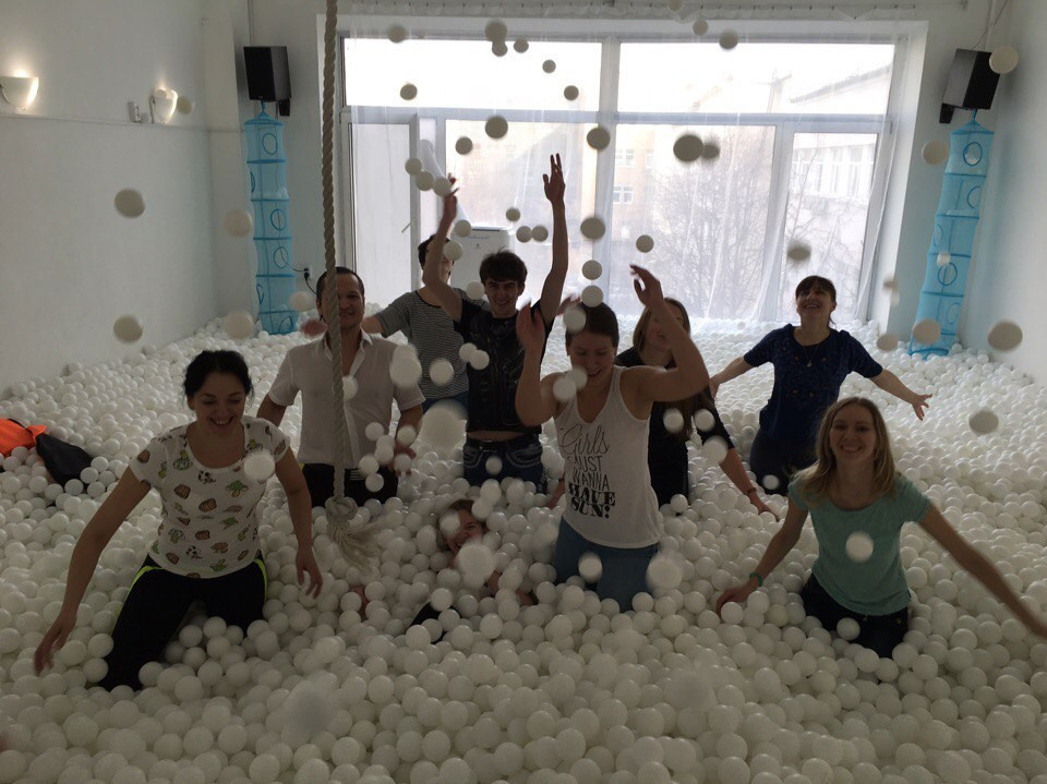 Сухой бассейн H2Ball |12.03.2017. Галерея Фантим