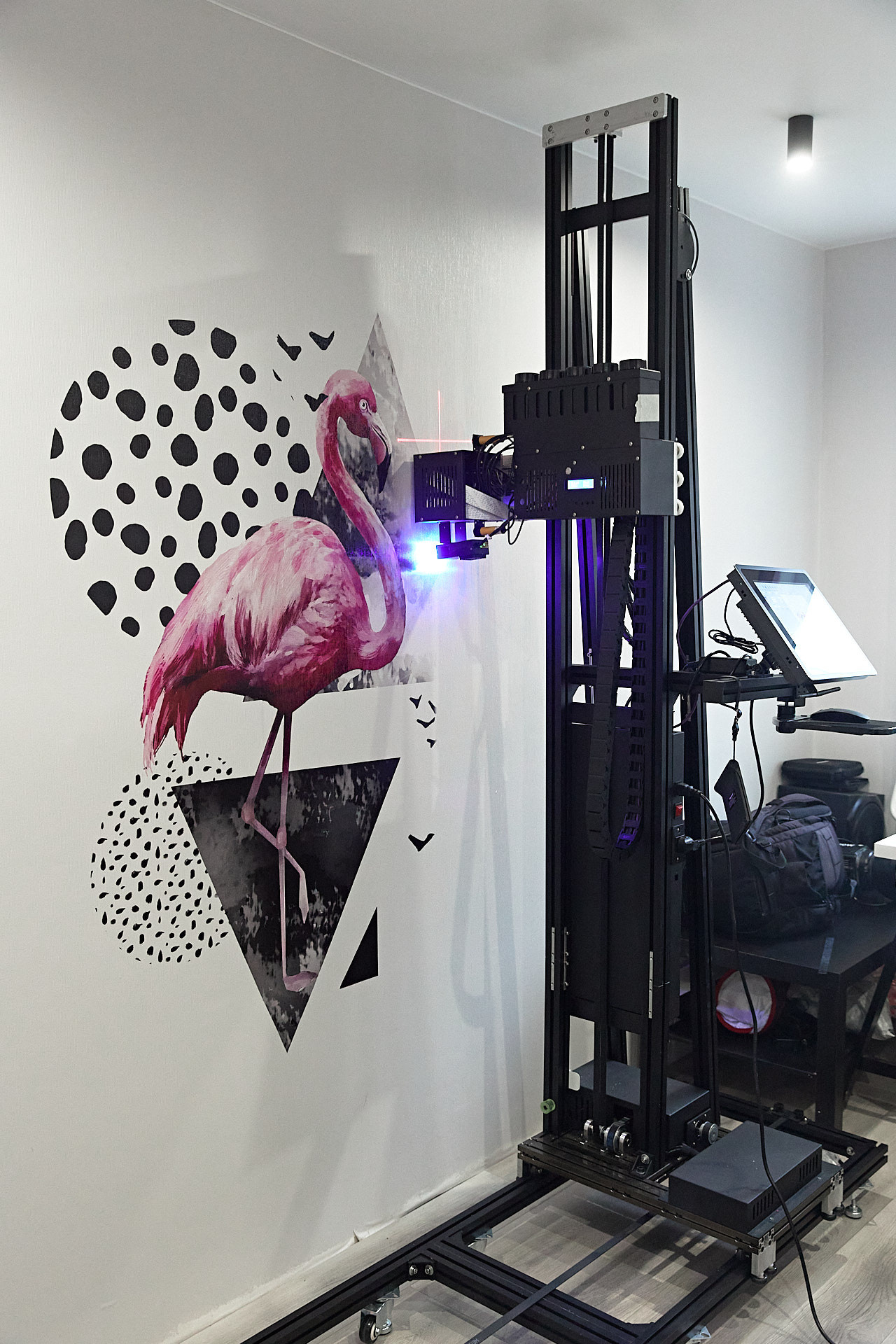 Проект 'Розовый Фламинго': Красота настенной печати | WallDreams. ПЕЧАТЬ НА СТЕНАХ ЕКАТЕРИНБУРГ