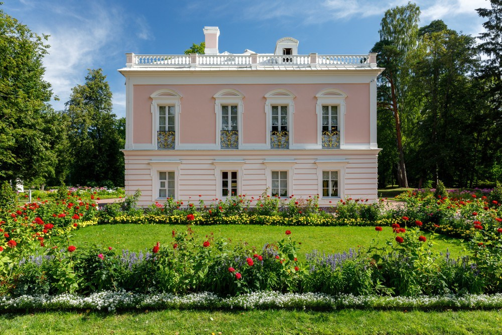 Локации в Петергофе