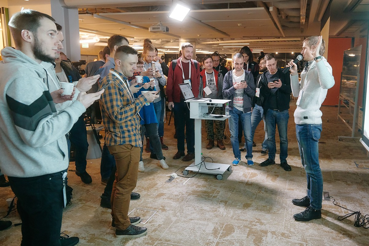 Митап в Avito. Репортажный фотограф в Москве Вадим Францев