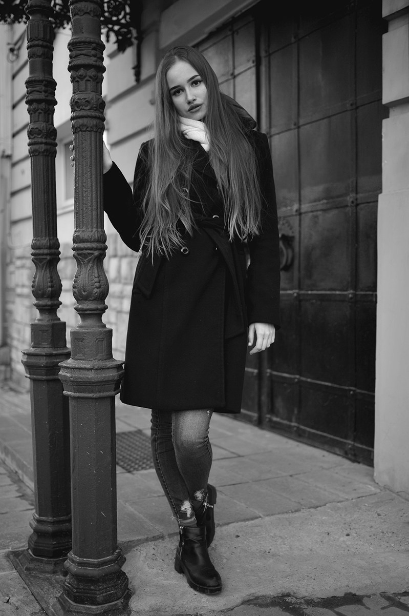 Юля Лесова. ул. Рождественская, Нижний Новгород 002