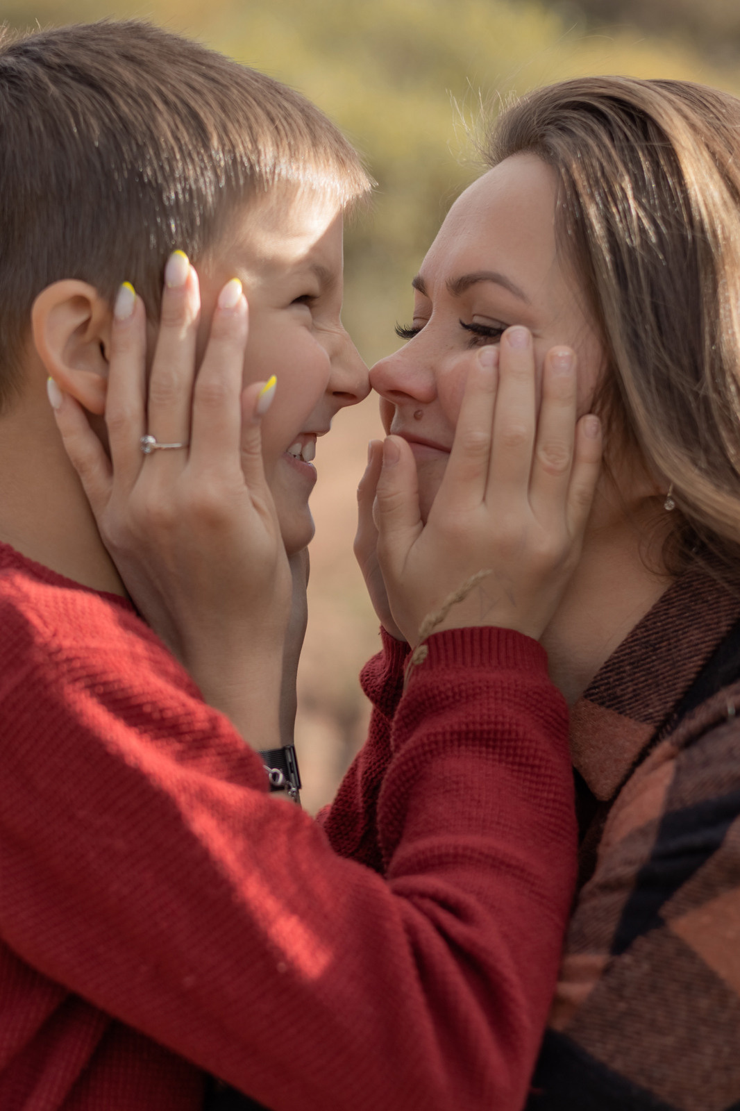 Мама и сын. Главная