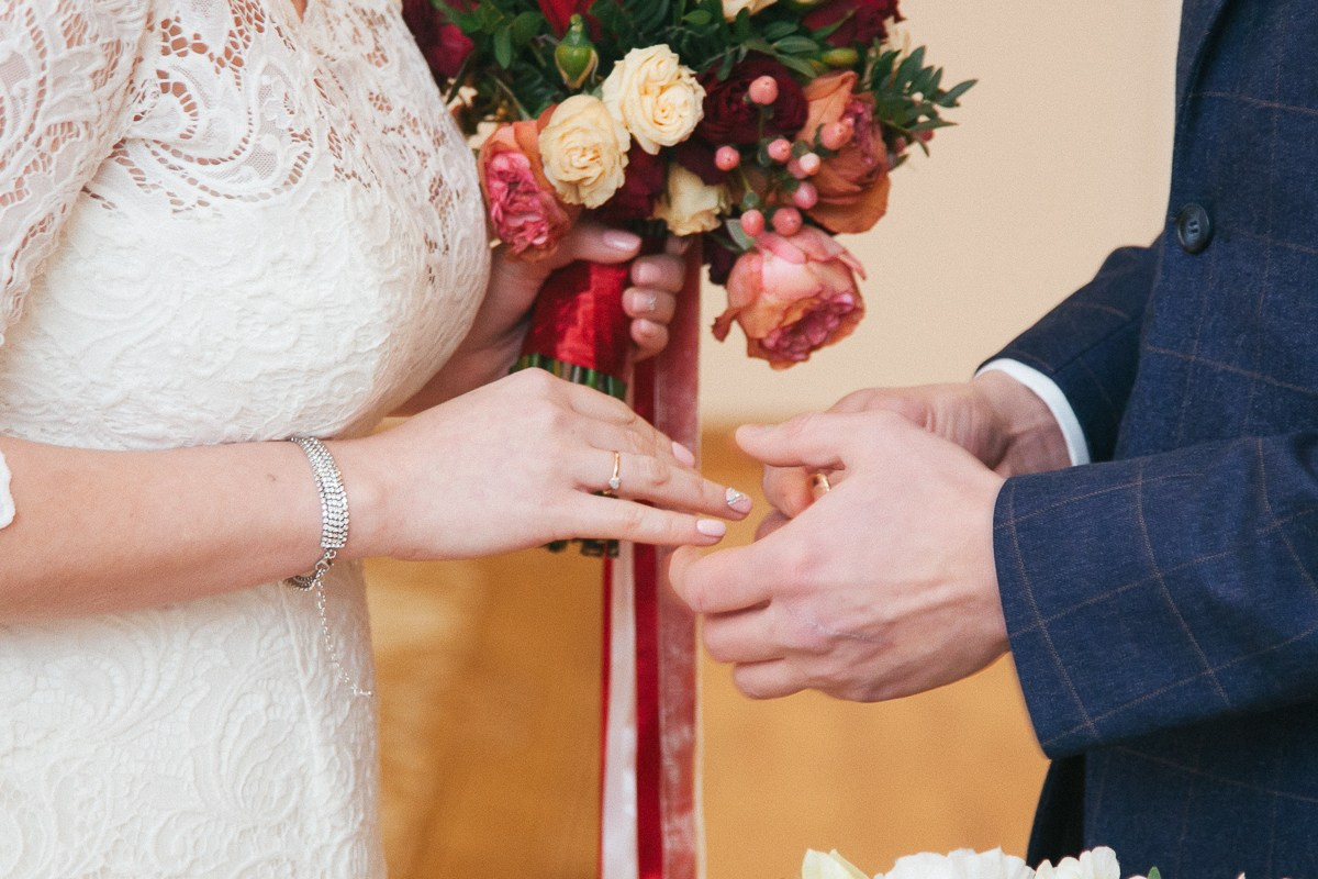 Зимняя свадебная фотосъемка в Санкт-Петербурге. Фотограф крещение венчание в Петербурге! Помогает подобрать храм и посоветовал душевного батюшку в СПб