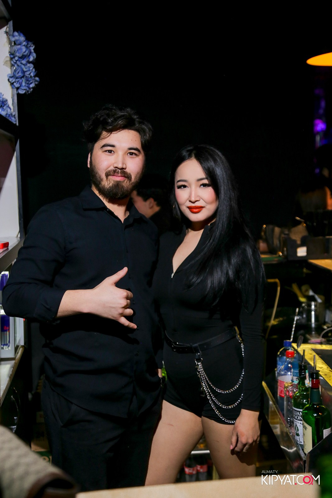 UYAT EMES BAR. КИПЯТКОМ АЛМАТЫ!