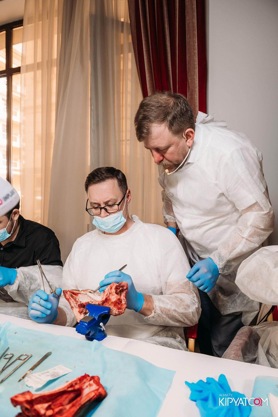 КУРС ДЛЯ СТОМАТОЛОГОВ ОСЛОЖНЕНИЯ В ХИРУРГИЧЕСКОЙ ПРАКТИКЕ КТО ВИНОВАТ И ЧТО ДЕЛАТЬ. КИПЯТКОМ АЛМАТЫ!