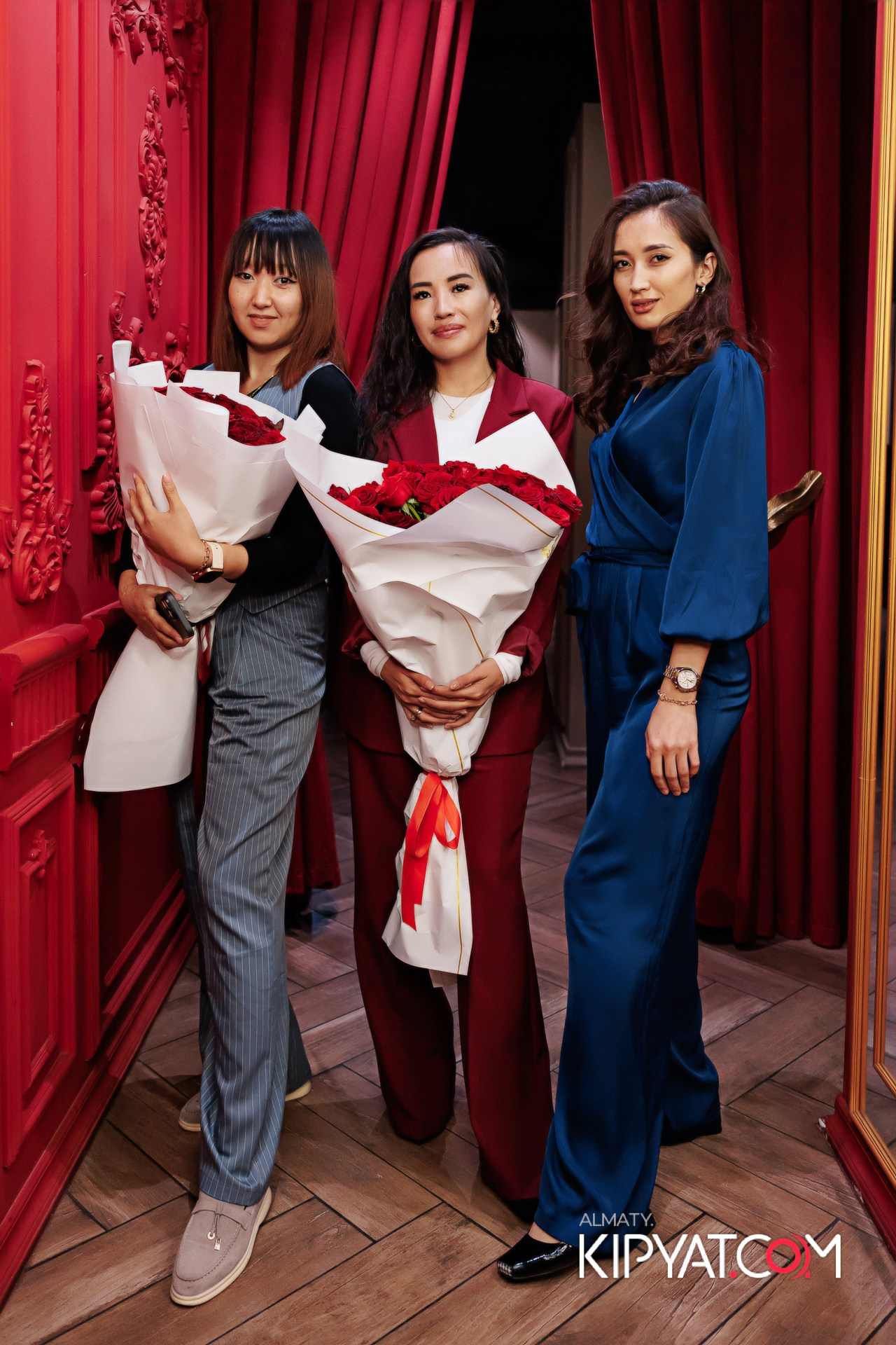 ЗАЯ, НА БИС. КИПЯТКОМ АЛМАТЫ!