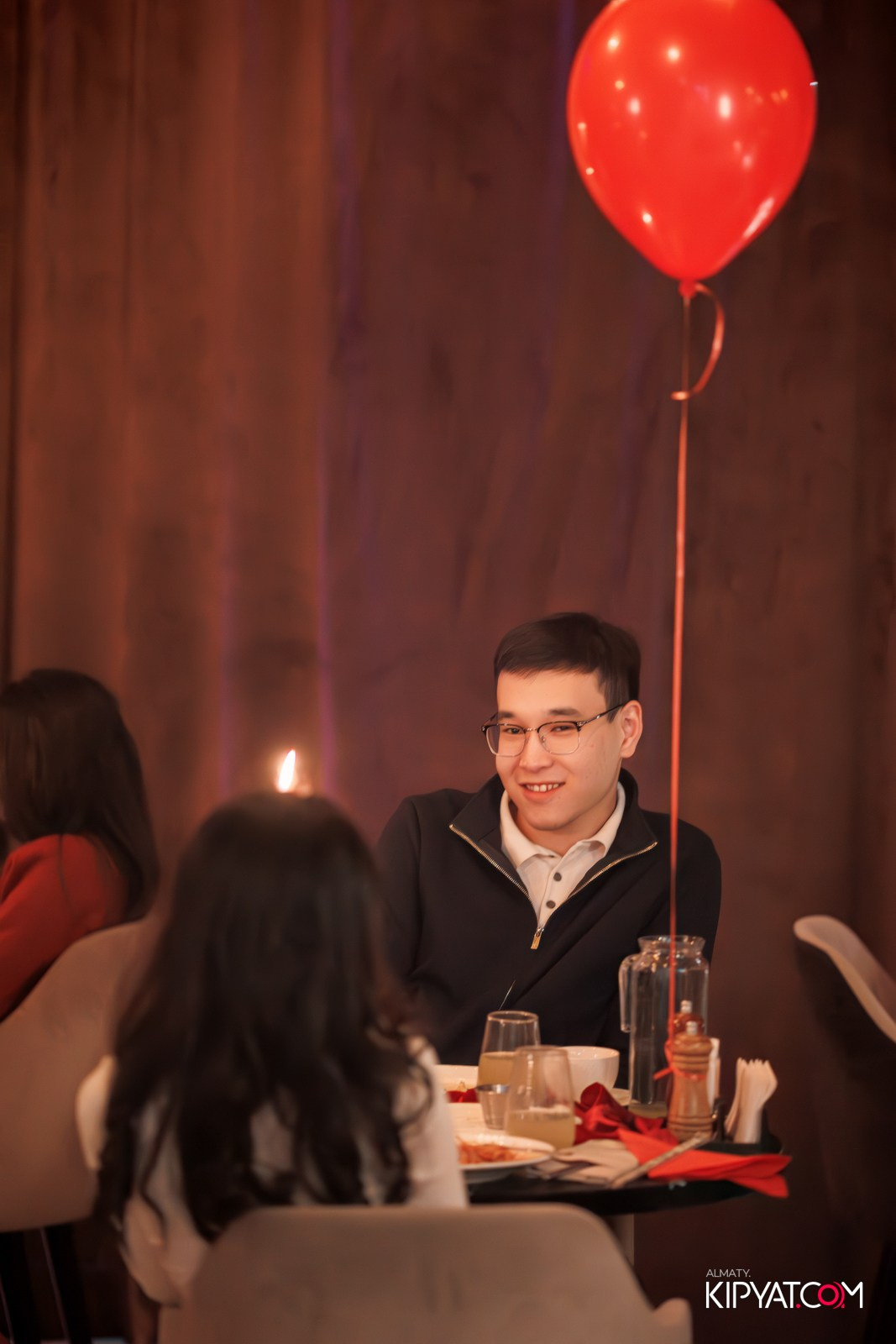 ARABIS НА ГАГАРИНА. КИПЯТКОМ АЛМАТЫ!