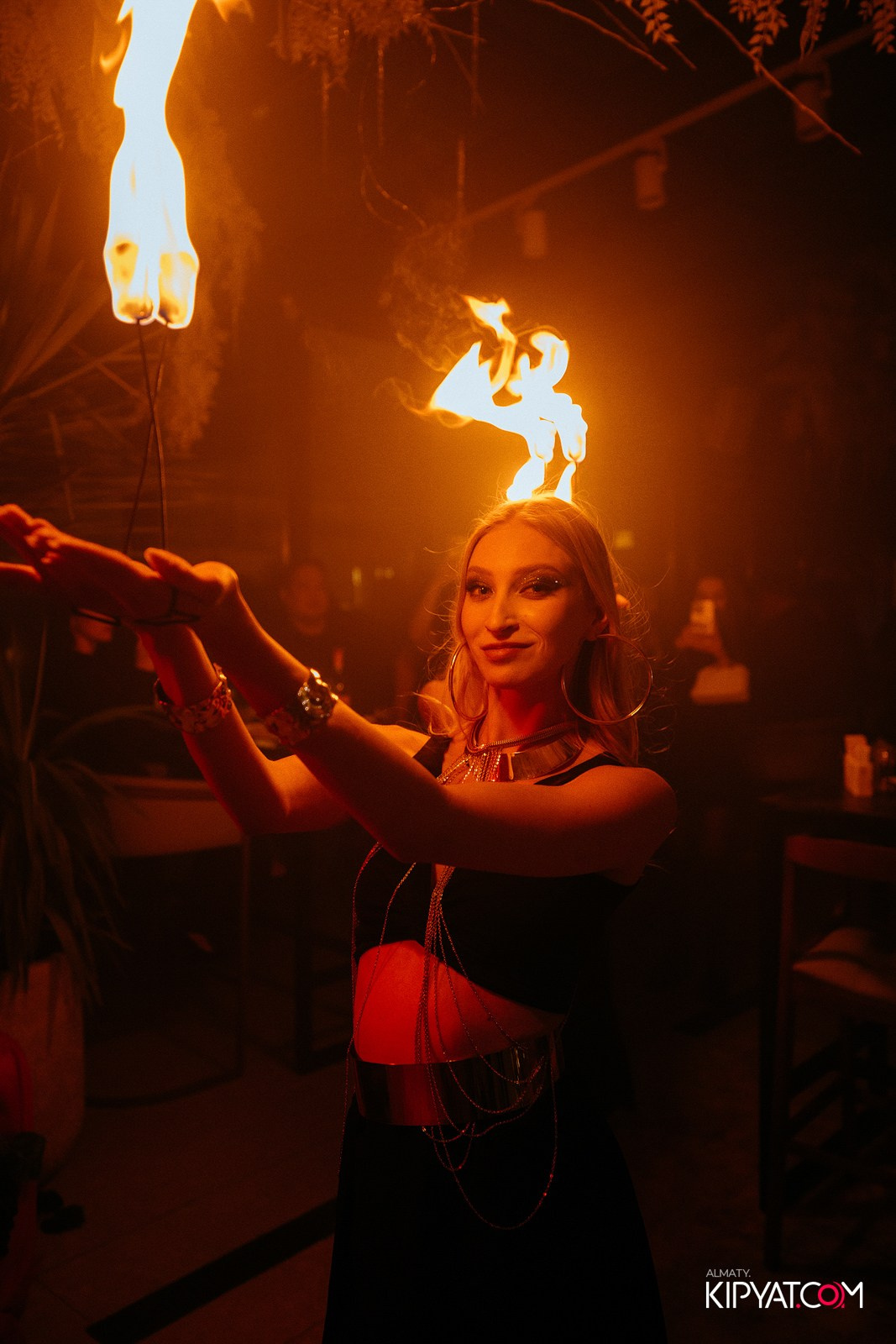 EDEN BAR & RESTAURANT. КИПЯТКОМ АЛМАТЫ!